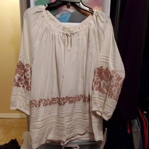 Embroidered Bohemian Style Top